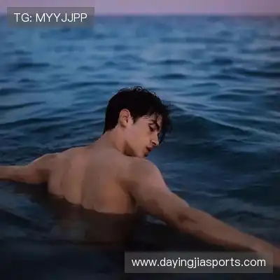 龙含雅